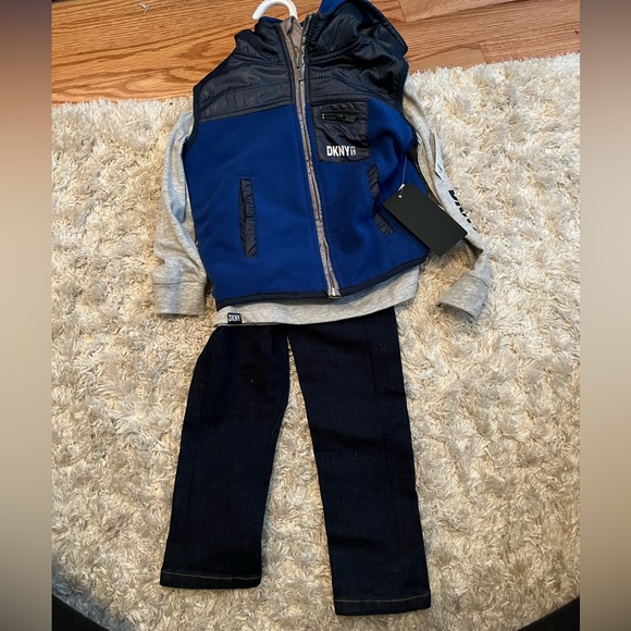 DKNY 3 piece set - Picture 1 of 11